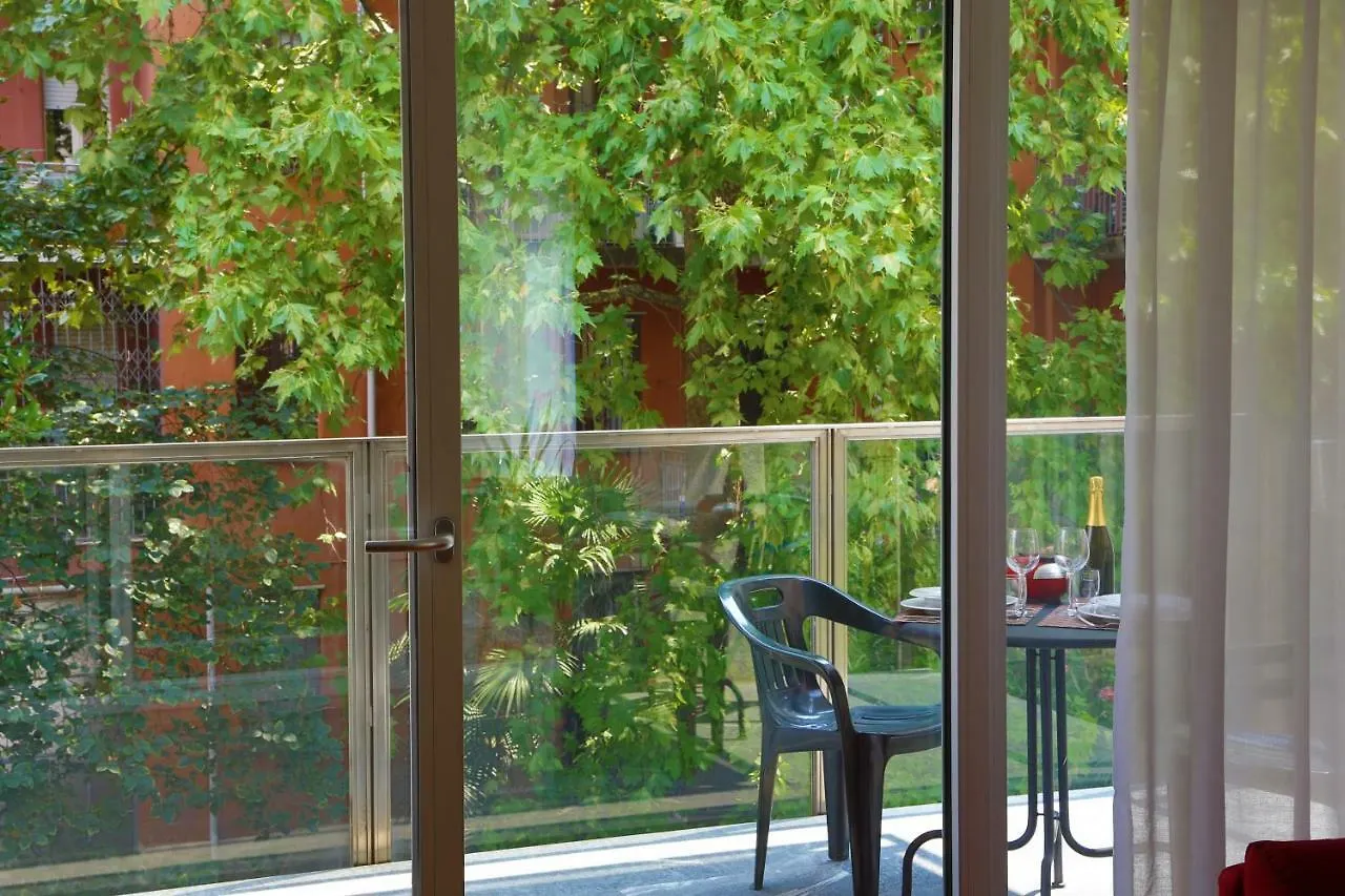 Apartment Vela Suites Milano Centro Con Garage Italy