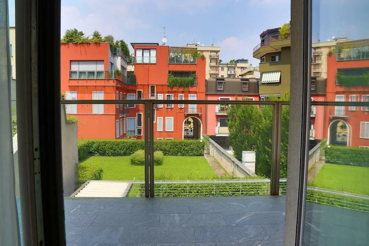 Vela Suites Milano Centro Con Garage Milan